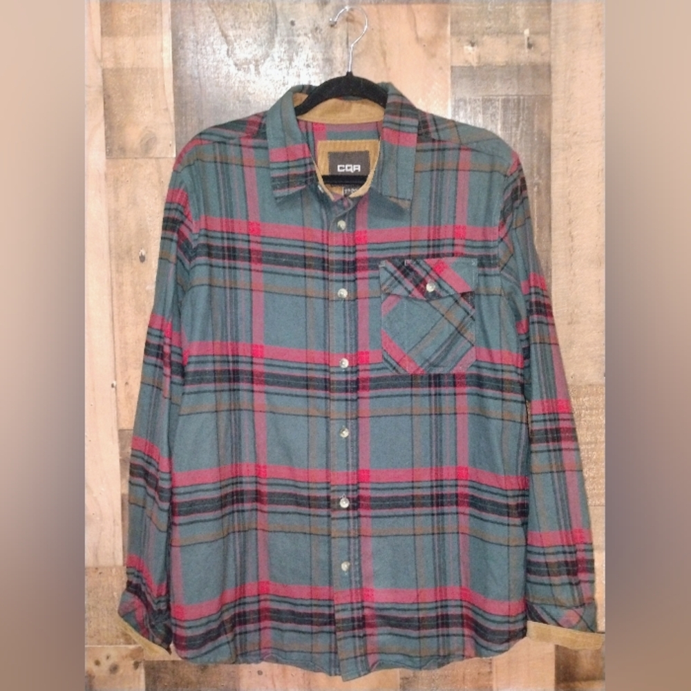 CQR Men's Plaid Flannel Long Sleeve Shirt Red and Green Size Medium